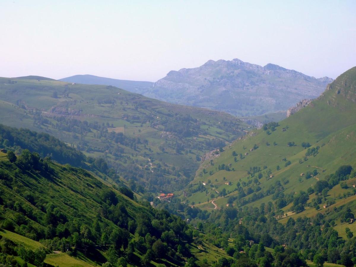 Las Hayucas San Roque de Ríomiera Exterior foto