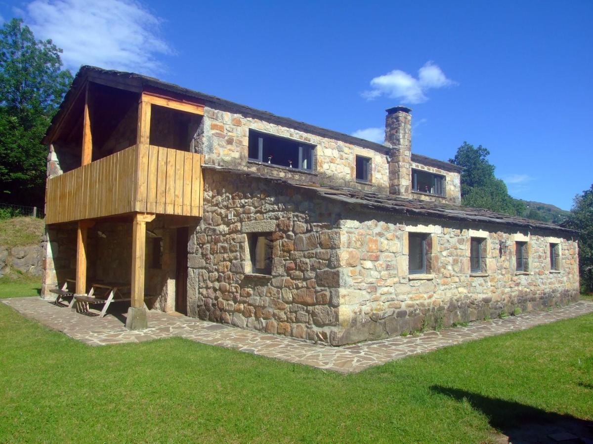 Las Hayucas San Roque de Ríomiera Exterior foto